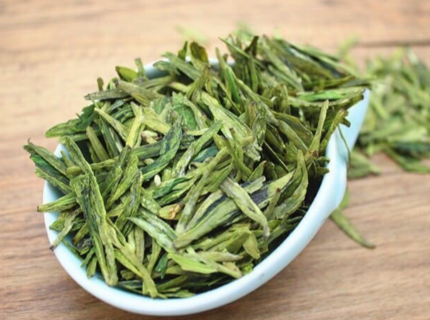 龍井茶葉簡(jiǎn)介(龍井茶茶葉)